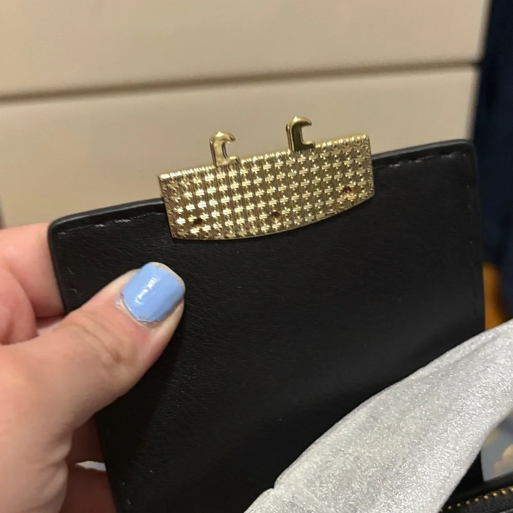 Love Moschino Black Shoulder Bag with Gold Accents - Picture 6 of 13